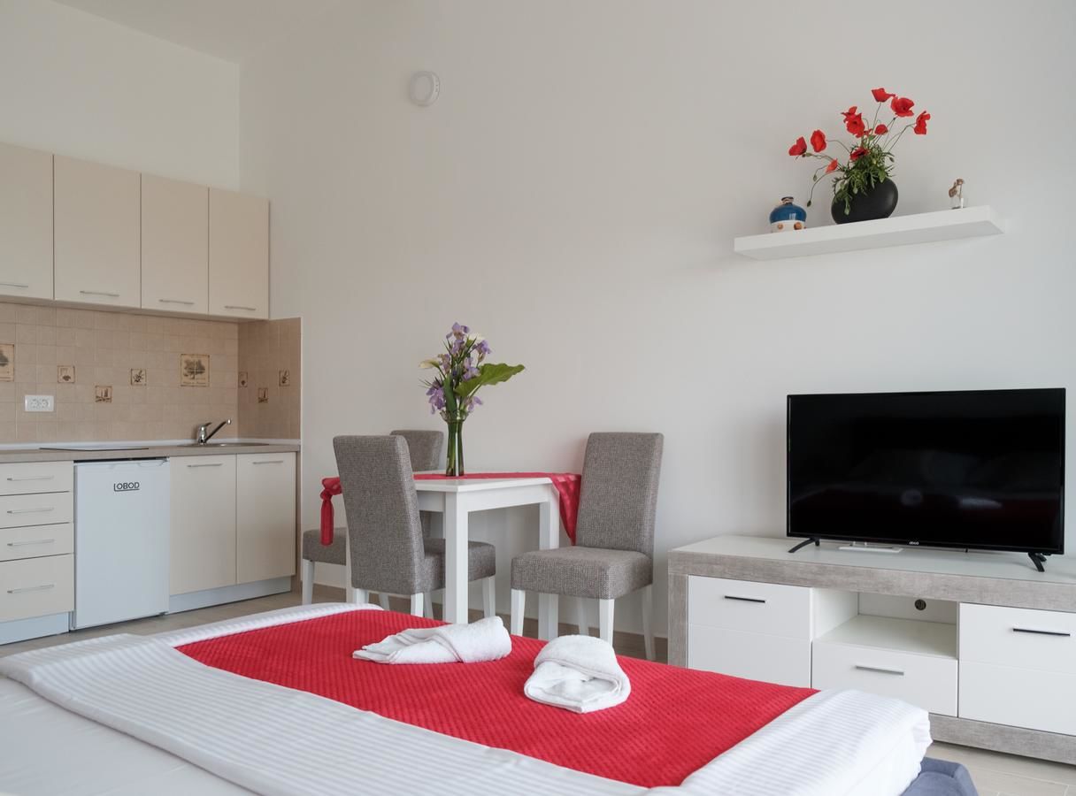 Апартаменты Sunset Apartments Улцинь-15