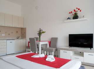 Апартаменты Sunset Apartments Улцинь Апартаменты-студио с видом на море-5