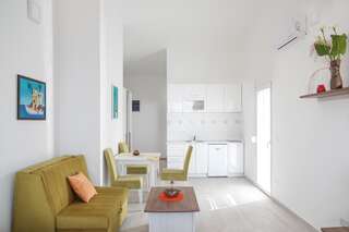 Апартаменты Sunset Apartments Улцинь Апартаменты-студио с видом на море-12